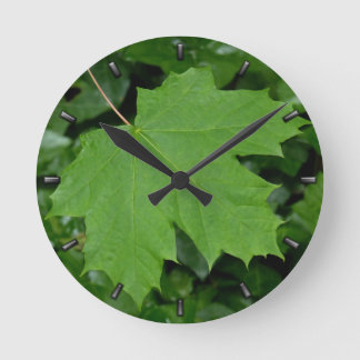 Redondo Mediano Canadá Reloj de hojas de maple Canadá Reloj de par