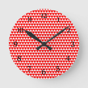 Redondo Mediano Corazones rojos en el reloj blanco