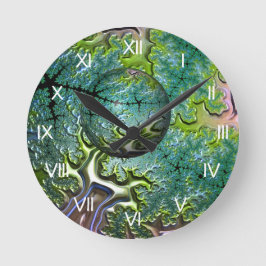 Redondo Mediano Disfrutando del reloj de la vuelta de los viajes