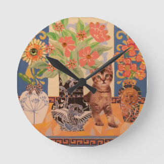 Redondo Mediano Gatito del Peekaboo: Reloj lindo del gatito