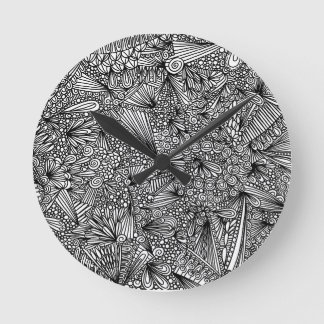 Redondo Mediano Reloj abstracto de Pavo Pontem