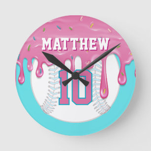 Redondo Mediano Reloj de béisbol rosa y azul con efecto goteo