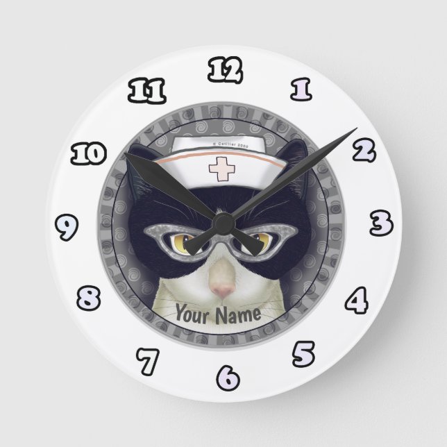 Redondo Mediano Reloj de enfermería para gatos de Tuxedo (Anverso)