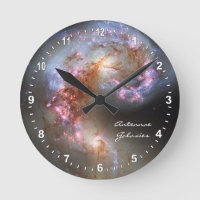 Reloj de Galaxias Astronomía y Antenas, Hubble