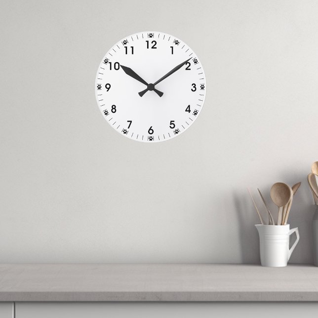 Redondo Mediano Reloj de garra de perro mascota (Subido por el creador)