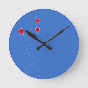 Redondo Mediano Reloj de los corazones rojos