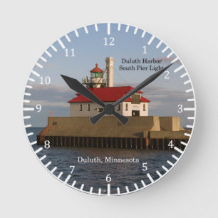 Redondo Mediano Reloj de luz del muelle sur de Duluth Harbour