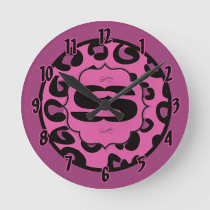 Redondo Mediano Reloj de nombre personalizado rosa y leopardo negr