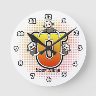 Redondo Mediano Reloj Monograma U Sock Monkey