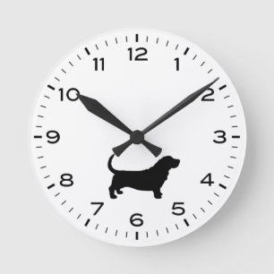 Redondo Mediano Reloj redondeado de la raza del perro del perro de
