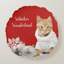Whisker Wonderland Red Cat Round Cojín decorativo