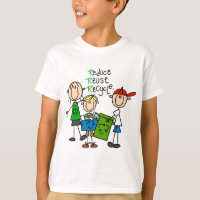 Reduzca, reutilice, recicle las camisetas y los