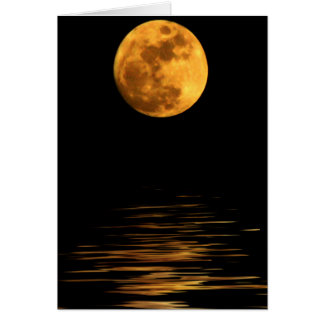 Reflexión de una tarjeta en blanco de la Luna