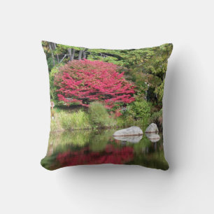Reflexiones en la almohada del Jardín Azalea