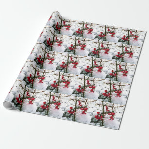 Regalo BAYAS ROJAS EN papel de embalaje de la NIEVE