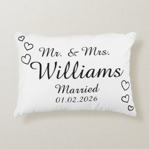Regalo de Boda Amoroso – Almohada con Acentos de C