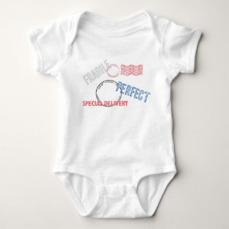 Regalo del bebé - camisa del bebé del franqueo