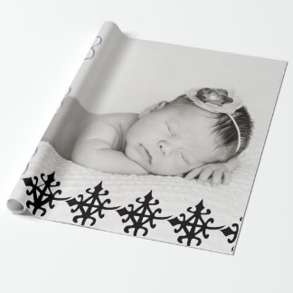 Regalo El papel de envoltorio para regalos del bebé rueda