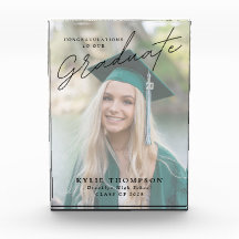 Regalo moderno de graduación de fotos con guión