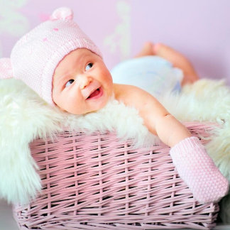 Regalo papel de envoltura rosa con ducha de bebé