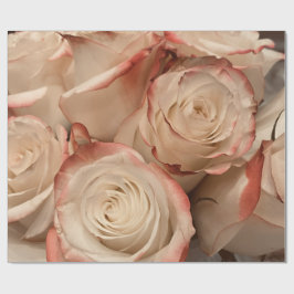 Regalo Papel de envolver mate con rosas de crema y puntas