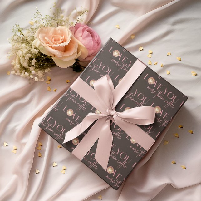 Regalo Te Amas Más Que El Papel De Envolver Café (Let your Valentine know how much you love them with this, "Love you more than coffee" wrapping paper)