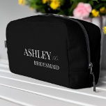 Regalos de dama de honor con bolsa negra personali<br><div class="desc">Negro y blanco simple y elegante regalos de la dama de honor minimalista bolsa de nombre personalizada fiesta de novias favores</div>
