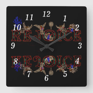 Regocijarse por las reflexiones del reloj de pared