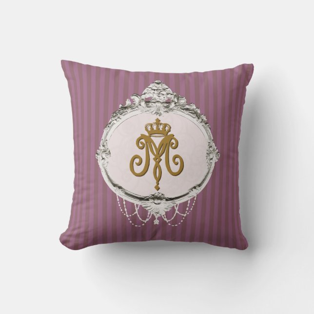 Reina Marie Antoinette ~ almohada #170 (Anverso)