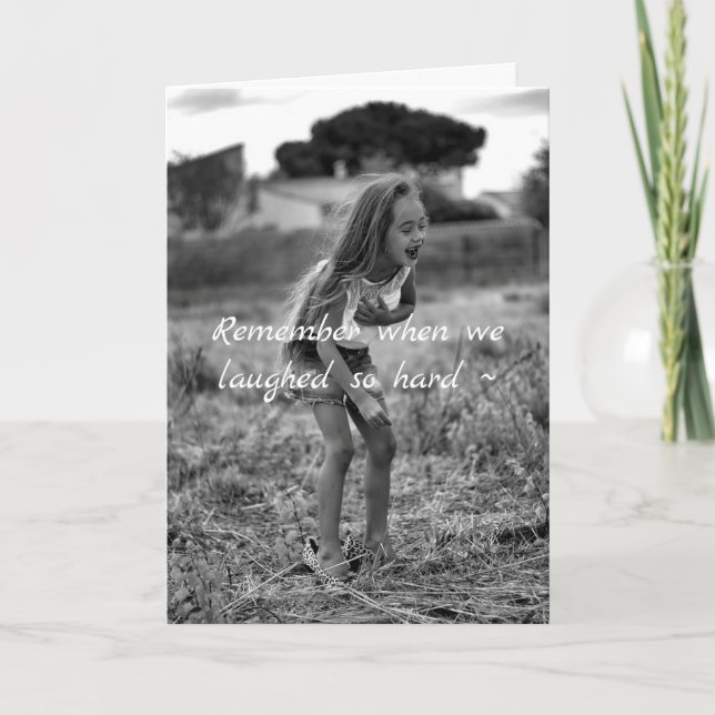 REÍR HASTA QUE PELEAMOS LA TARJETA DE CUMPLEAÑOS (Anverso)