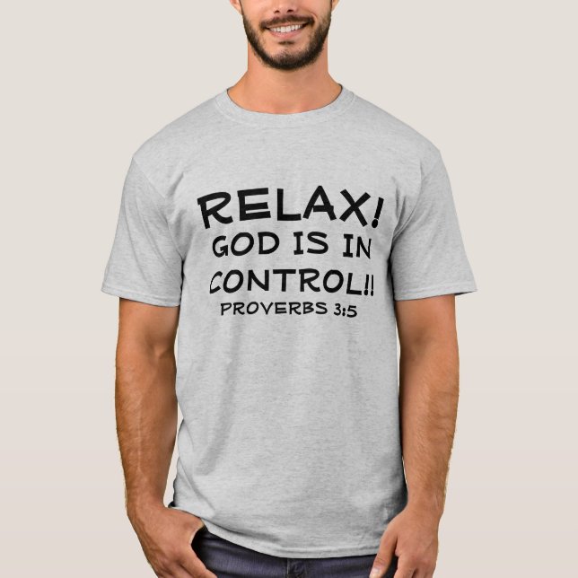 Relaje a dios está en camiseta del verso de la (Anverso)
