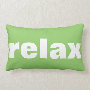 Relaje la almohada en Apple verde