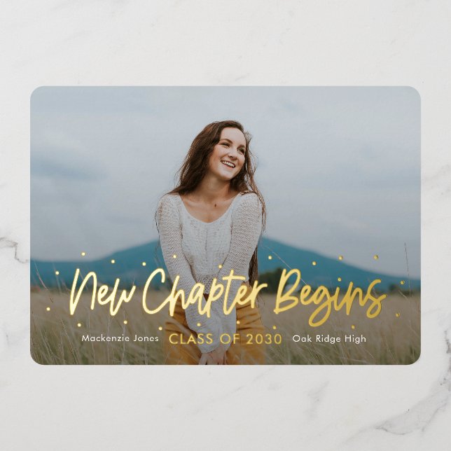 Relieve metalizado de invitación a graduación de R (Anverso)