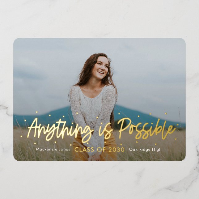 Relieve metalizado de invitación a graduación de R (Anverso)