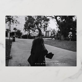 Relieve metalizado de Invitación de graduación neg