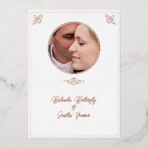 Invitación de boda de pareja con línea de foil
