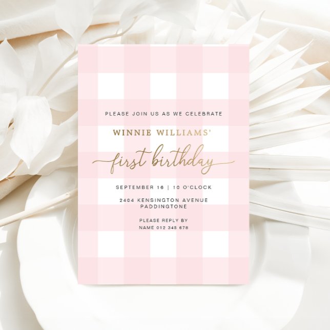 Relieve Metalizado Invitación de cumpleaños número uno con gingham ro (Subido por el creador)