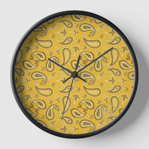 Reloj almohada amarilla