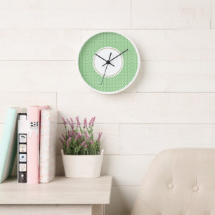 Reloj Arte de baldosas geométricas divertidas en verde s
