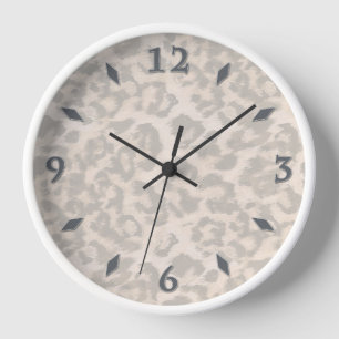 Reloj Beige leopard print .