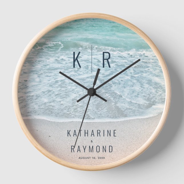 Reloj Boda Monograma de Océano Azul Turquesa (Anverso)