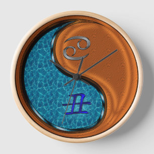 Reloj Cáncer y Buey de Madera