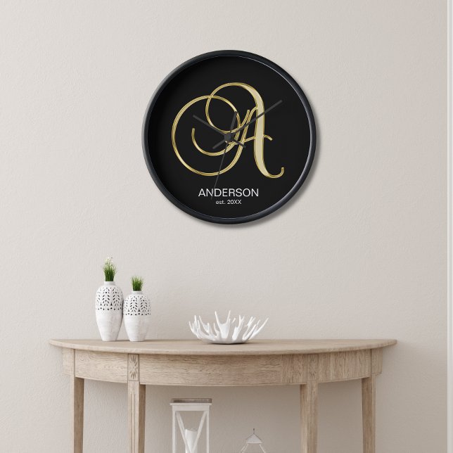 Reloj Carta monogramada de oro personalizada A Familia (Subido por el creador)