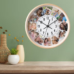 Reloj Collage de fotos 12 personalizado moderno<br><div class="desc">Sube 12 fotografías,  y te has hecho un regalo de collage de fotos personalizado que a la familia le encantará!</div>