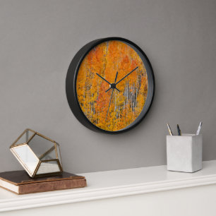 Reloj Colores de otoño en arboledas de álamos