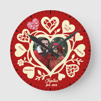 Reloj con corazón de foto de crema roja personaliz