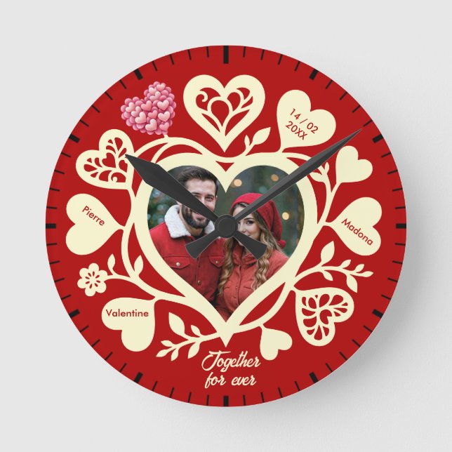 Reloj con corazón de foto de crema roja personaliz (Anverso)