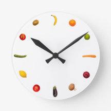 Reloj con verduras y frutas
