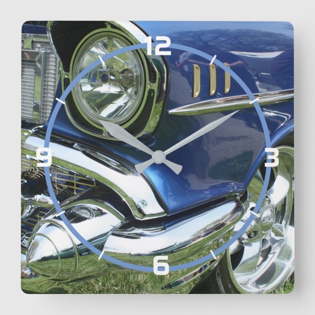 Reloj Cuadrado 1957 Chevy Custom azul, números blancos (Anverso)