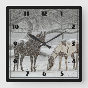 Reloj Cuadrado 2 Horses Outside in Winter during Snowy Weather